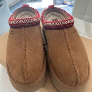Women’s Uggs Tasmans